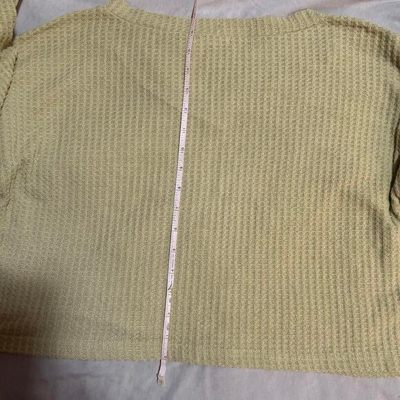 Light Green thermal crop top - Picture 8 of 8